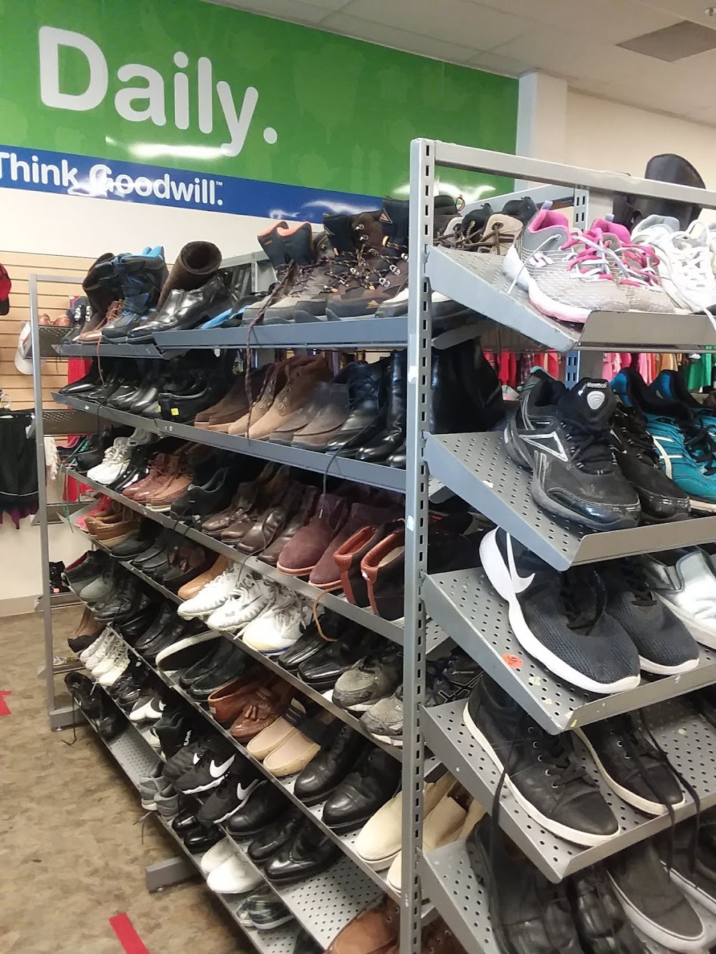 Goodwill Store & Donation Center | 28901 S Western Ave, Rancho Palos Verdes, CA 90275, USA | Phone: (310) 241-6660