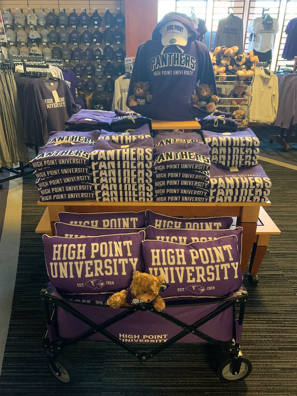 High Point University Official Bookstore | Slane Student Center, 1 N University Pkwy, High Point, NC 27268, USA | Phone: (336) 841-9221