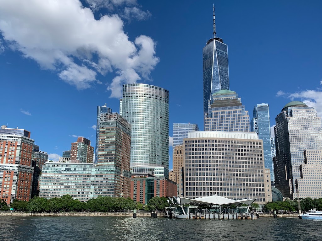 Brookfield Place / Battery Park City | Vesey St, New York, NY 10281, USA | Phone: (800) 533-3779