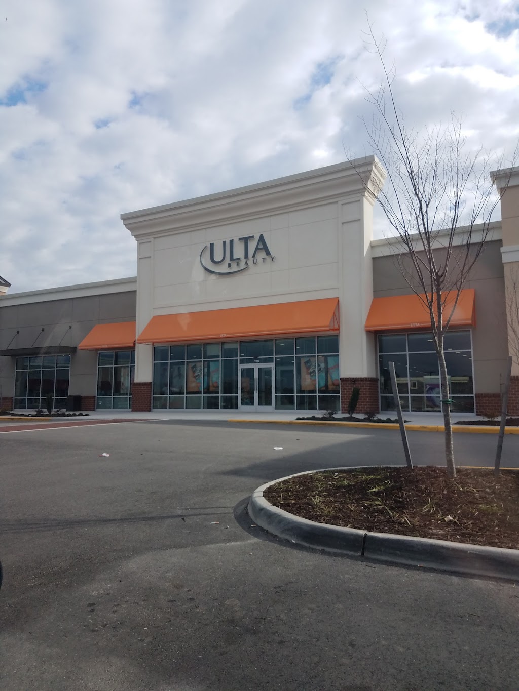 Ulta Beauty | 1011 University Blvd #130, Suffolk, VA 23435, USA | Phone: (757) 483-2510