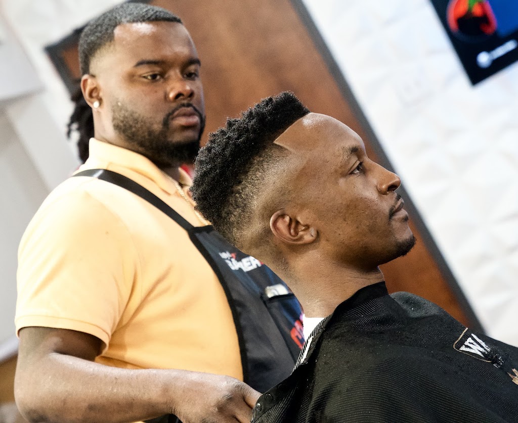 Throne Upscale Barbershop | 1330 Goodman Rd E Suite 3, Southaven, MS 38671, USA | Phone: (901) 605-9833