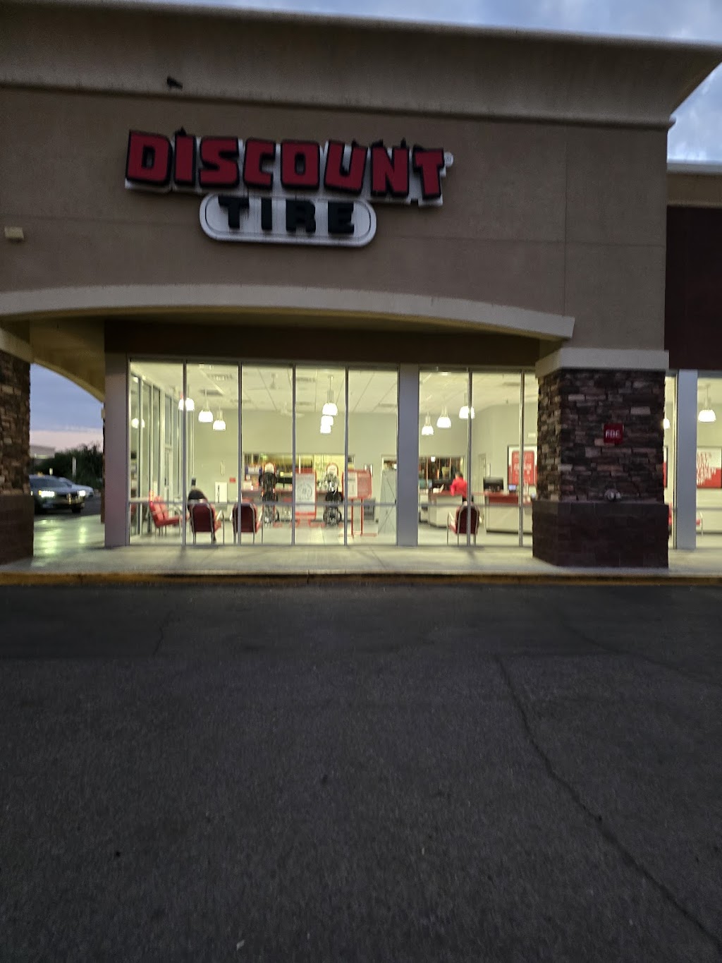 Discount Tire | 5125 W Baseline Rd, Laveen Village, AZ 85339, USA | Phone: (602) 308-6617