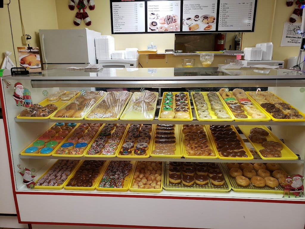 Downtown Donuts in alvord | 100 E Franklin St, Alvord, TX 76225, USA | Phone: (940) 399-7657