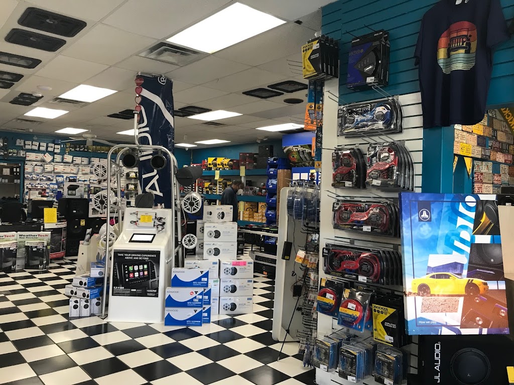 Mad Marks Stereo Warehouse | 3007 1st St, Bradenton, FL 34208, USA | Phone: (941) 748-5069