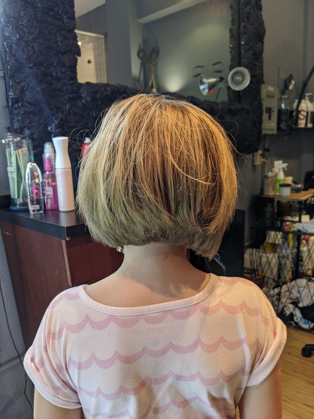 Salon K | 610 Kingsland Ave, University City, MO 63130, USA | Phone: (314) 305-6544