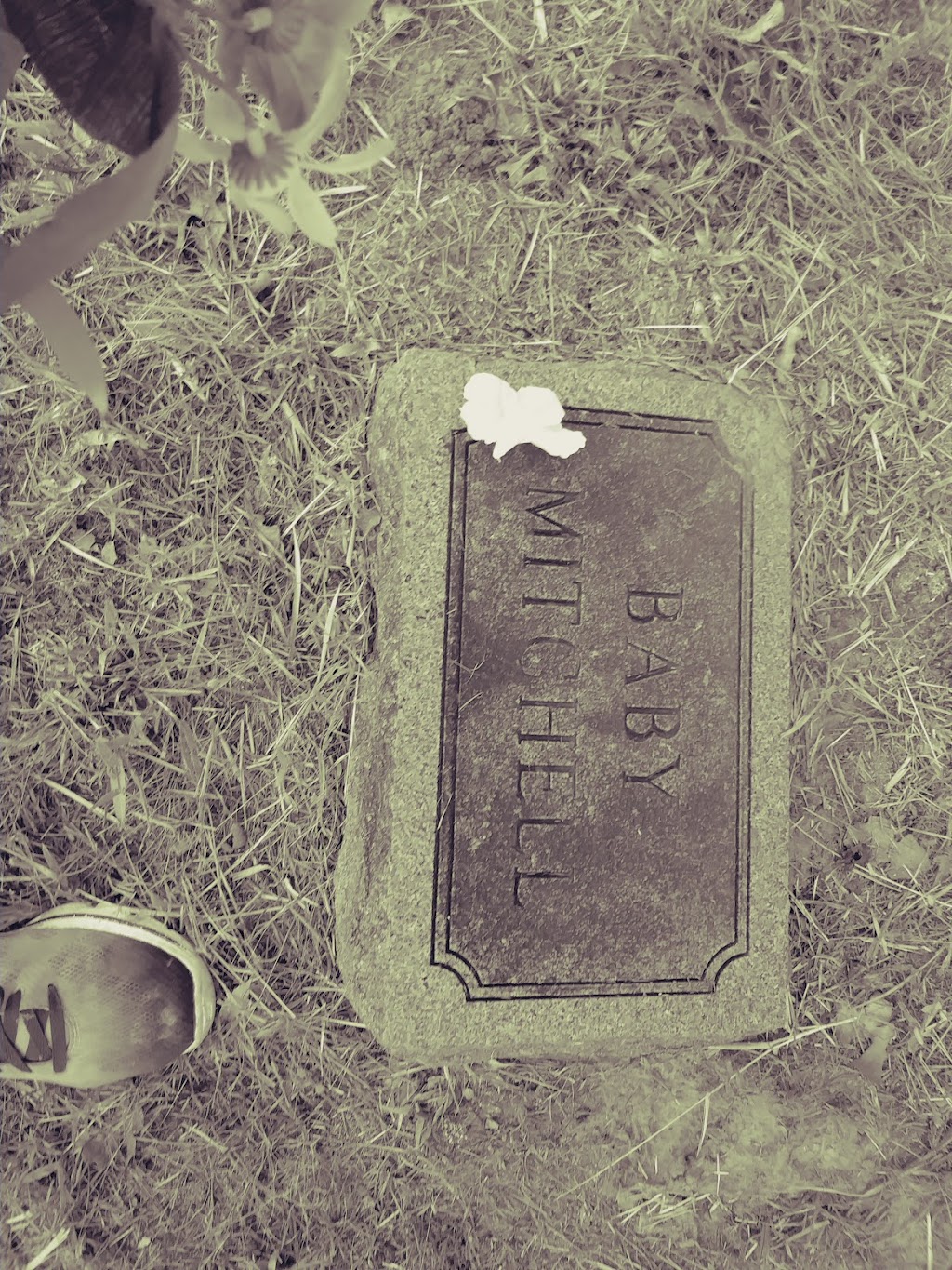 Knoles Cemetery | Newalla, OK 74857, USA | Phone: (405) 535-9930