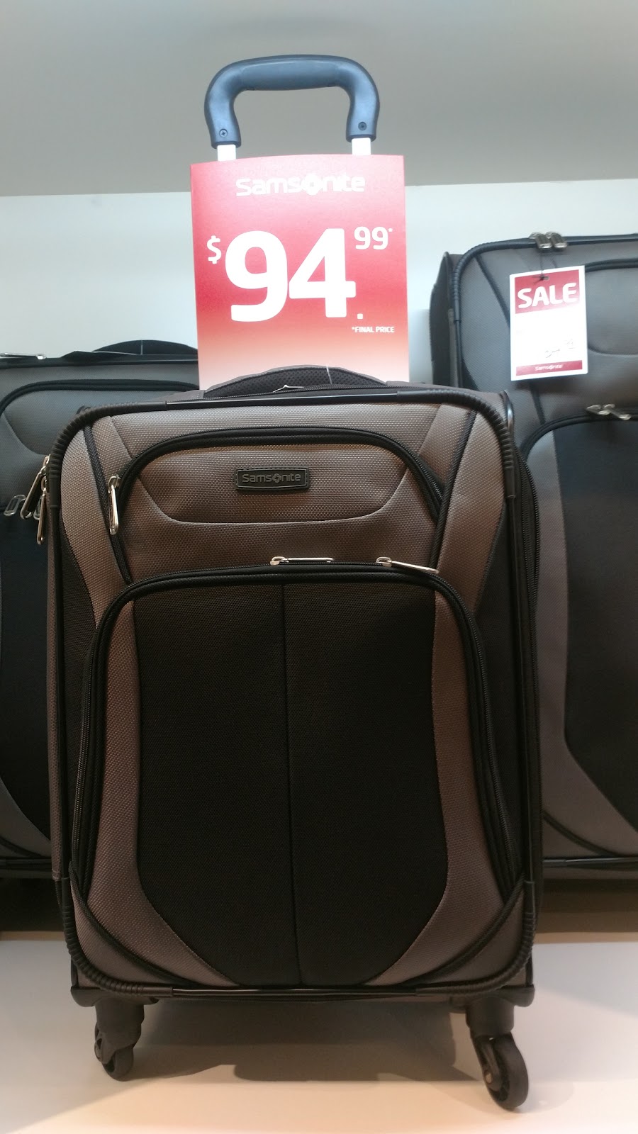 Samsonite | Premium Outlets, 5512 New Fashion Way, Charlotte, NC 28278, USA | Phone: (704) 504-8579