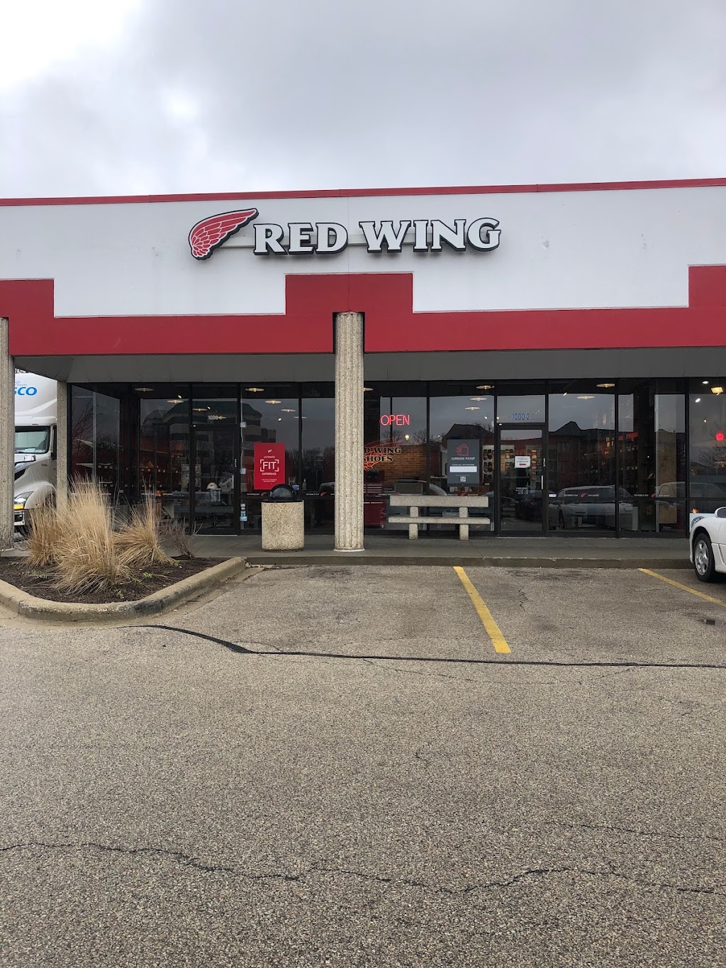 Red Wing - Lombard, IL | 1000 N Rohlwing Rd STE 1 & 2 #1, Lombard, IL 60148, USA | Phone: (630) 792-0416