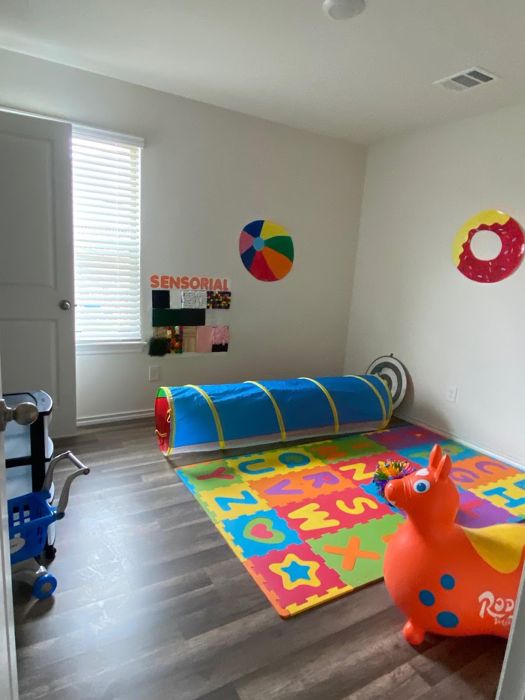 The Spanish Home Daycare | 4116 Fitzgerald Ave, Aubrey, TX 76227, USA | Phone: (469) 537-8130
