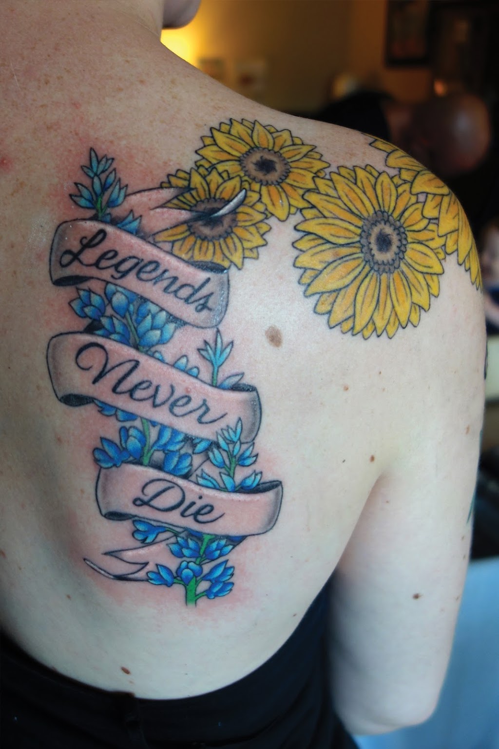 Downers Grove Tattoo Co. | 615 Ogden Ave, Downers Grove, IL 60515, USA | Phone: (630) 960-1409