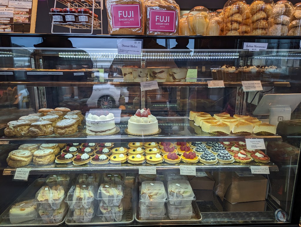 Fuji Bakery-Elliott/Interbay | 1030 Elliott Ave W, Seattle, WA 98119, USA | Phone: (206) 216-3616