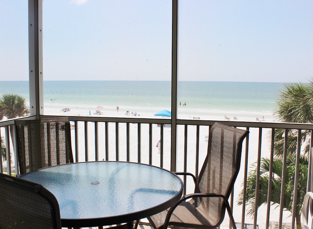 Crescent Arms Vacation Rentals | 6308 Midnight Pass Rd, Sarasota, FL 34242, USA | Phone: (941) 349-4171