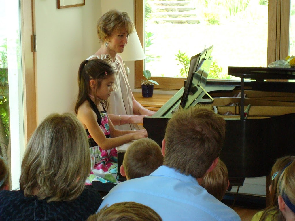 Music Teacher LA office | 4500 Via Marina, Marina Del Rey, CA 90292, USA | Phone: (310) 220-0405