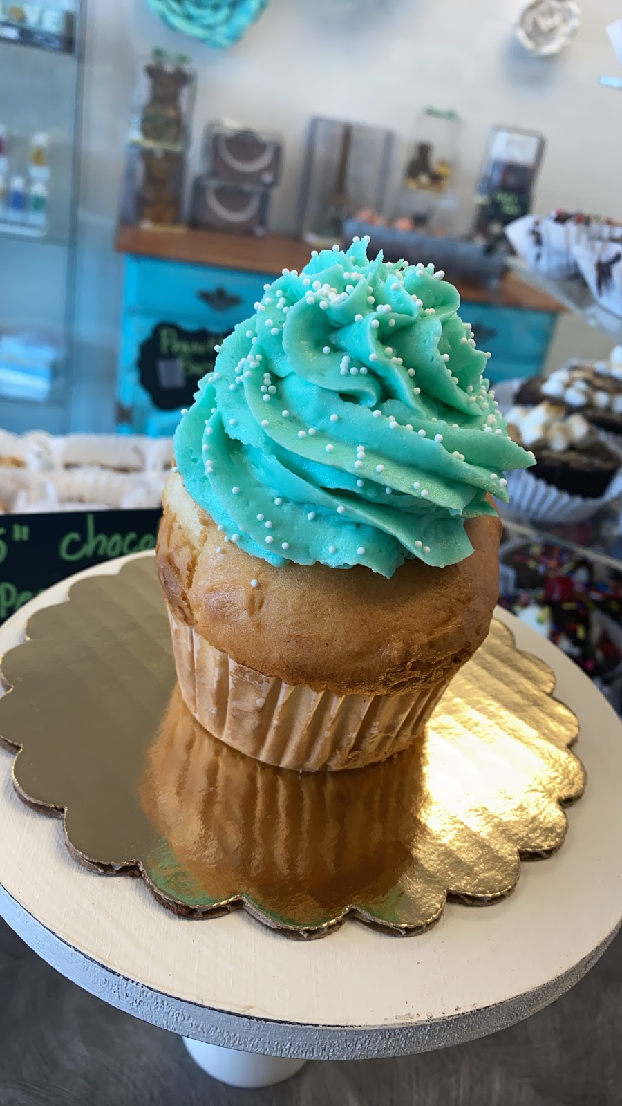 Frosted Cake Shoppe | 503 S Court St, Medina, OH 44256, USA | Phone: (330) 952-2253