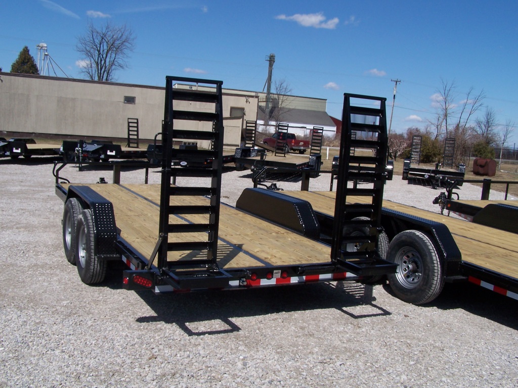 Bridge Trailer Sales | 4816 IN-101, Woodburn, IN 46797, USA | Phone: (260) 632-4815