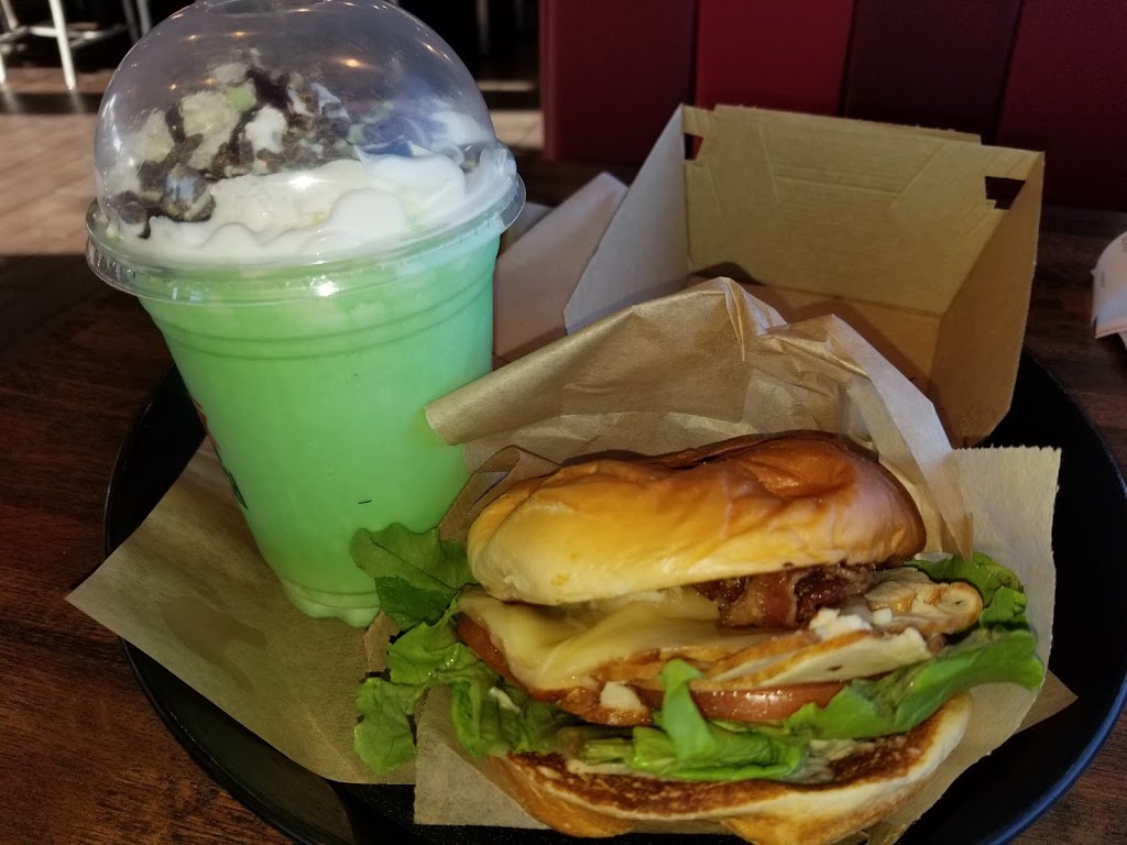 Arbys | 4301 Elkhorn Blvd, Sacramento, CA 95842, USA | Phone: (916) 344-1339