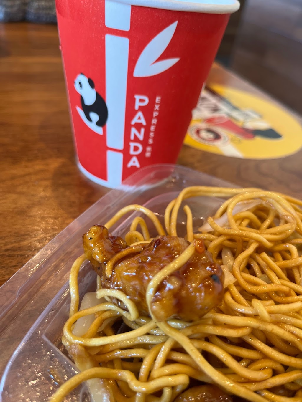 Panda Express | 900 Brown Rd, Auburn Hills, MI 48326, USA | Phone: (248) 393-3920