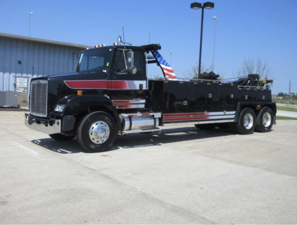 First Class Towing & Recovery | 3127 S Wagner Rd, Ann Arbor, MI 48103, USA | Phone: (734) 475-8895