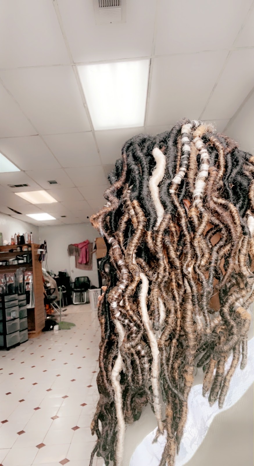 BraidsCity | 1433 W Buckingham Rd, Garland, TX 75042, USA | Phone: (469) 269-4383