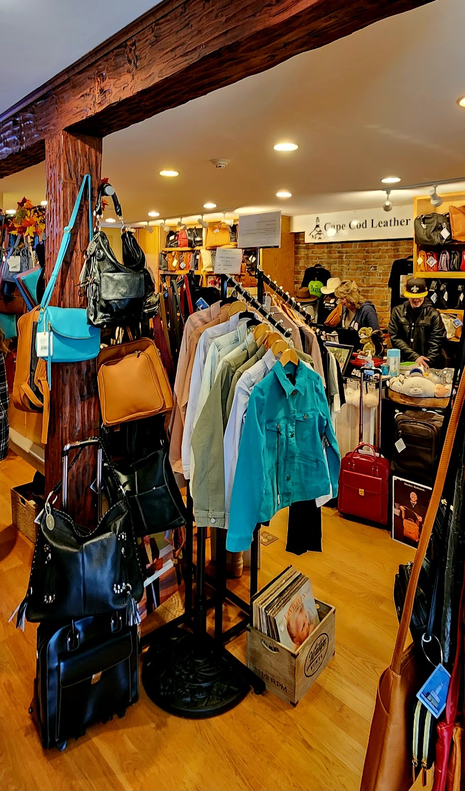 Cape Cod Leather | 11 Main St, Cold Spring, NY 10516, USA | Phone: (845) 897-2471