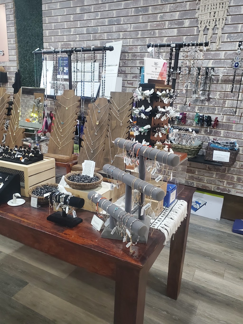 Brigays Unique Goods | 411 S Main St, Grapevine, TX 76051, USA | Phone: (817) 410-2770