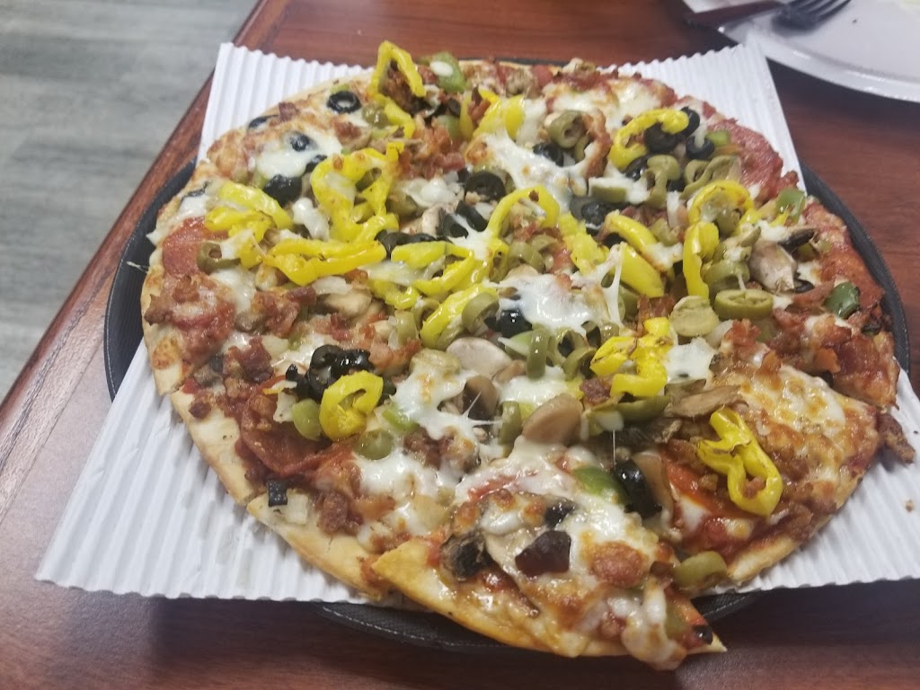 Roscoes Pizza | 6782 Corwin Ave, Waynesville, OH 45068, USA | Phone: (513) 897-0966