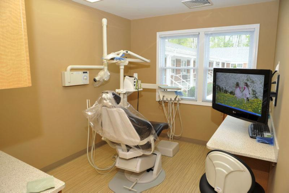 Holmdel Periodontics & Implant Dentistry | 999 Palmer Ave Ste 1, Holmdel, NJ 07733, USA | Phone: (732) 671-7100