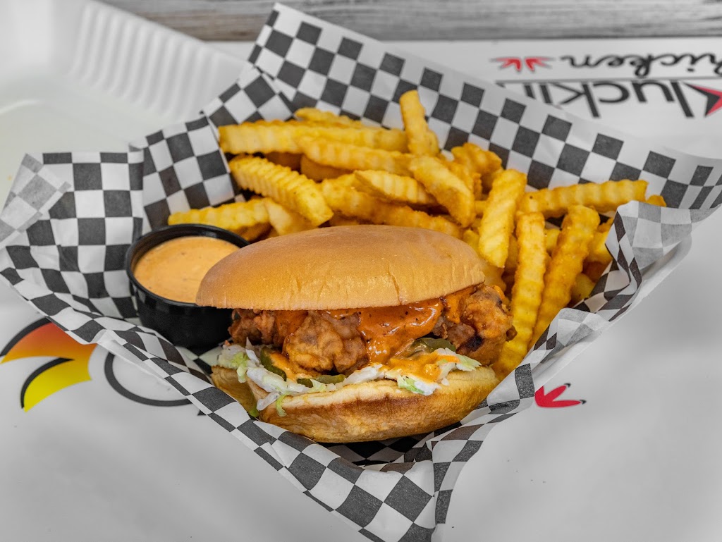 The Kluckin Chicken | 2700 E Colorado Blvd, Pasadena, CA 91107, USA | Phone: (626) 298-6544