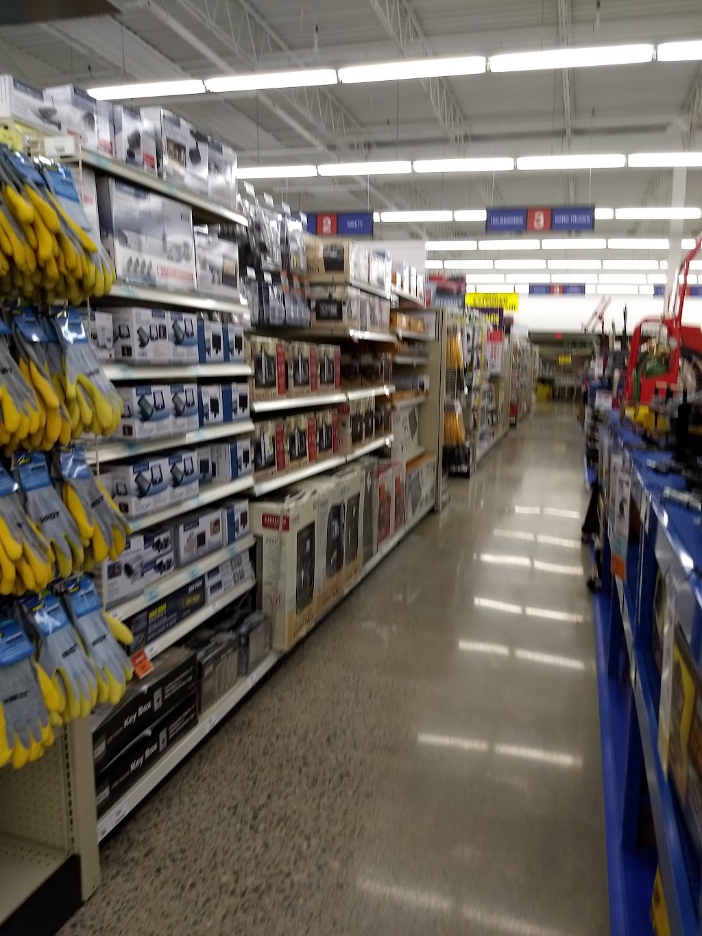 Harbor Freight Tools | 3128 Hwy 13 W, Burnsville, MN 55337, USA | Phone: (952) 707-9361