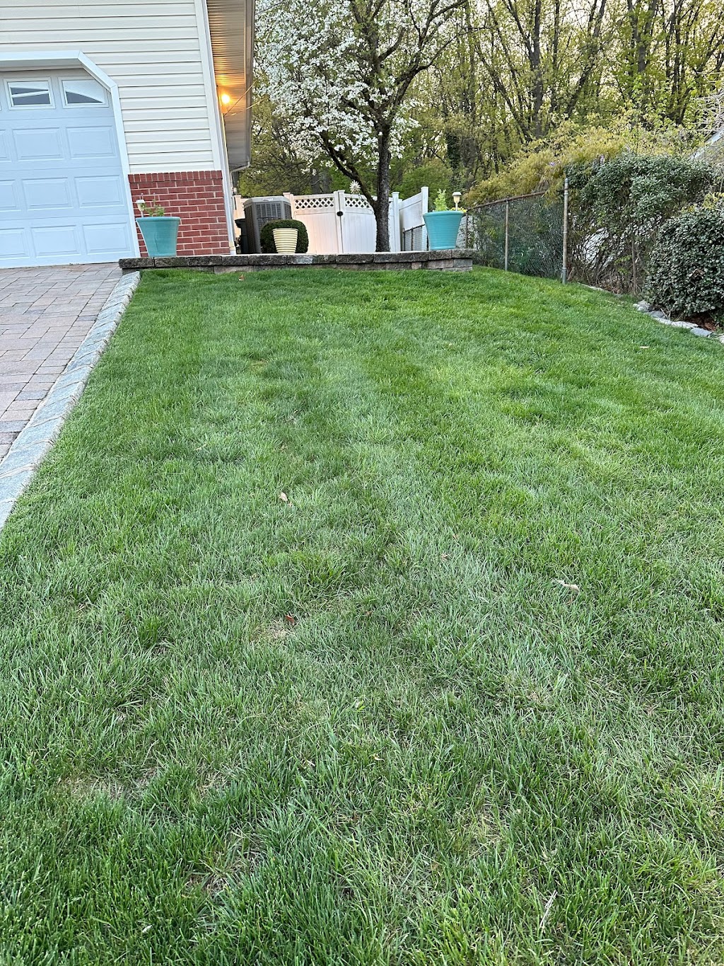 Custom Landscaping and Lawncare | 1900 Englishtown Rd, Monroe Township, NJ 08831, United States | Phone: (732) 238-8330