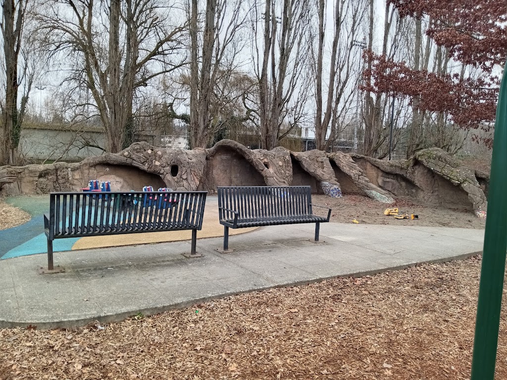 Meadowbrook Playfield Park | 10533 35th Ave NE, Seattle, WA 98125 | Phone: (206) 684-4075
