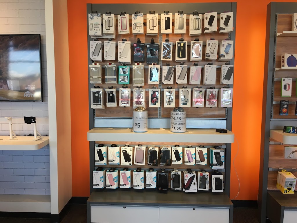 AT&T Store | 203 Yorktown Shopping Center Suite 350, Lombard, IL 60148, USA | Phone: (630) 599-7314