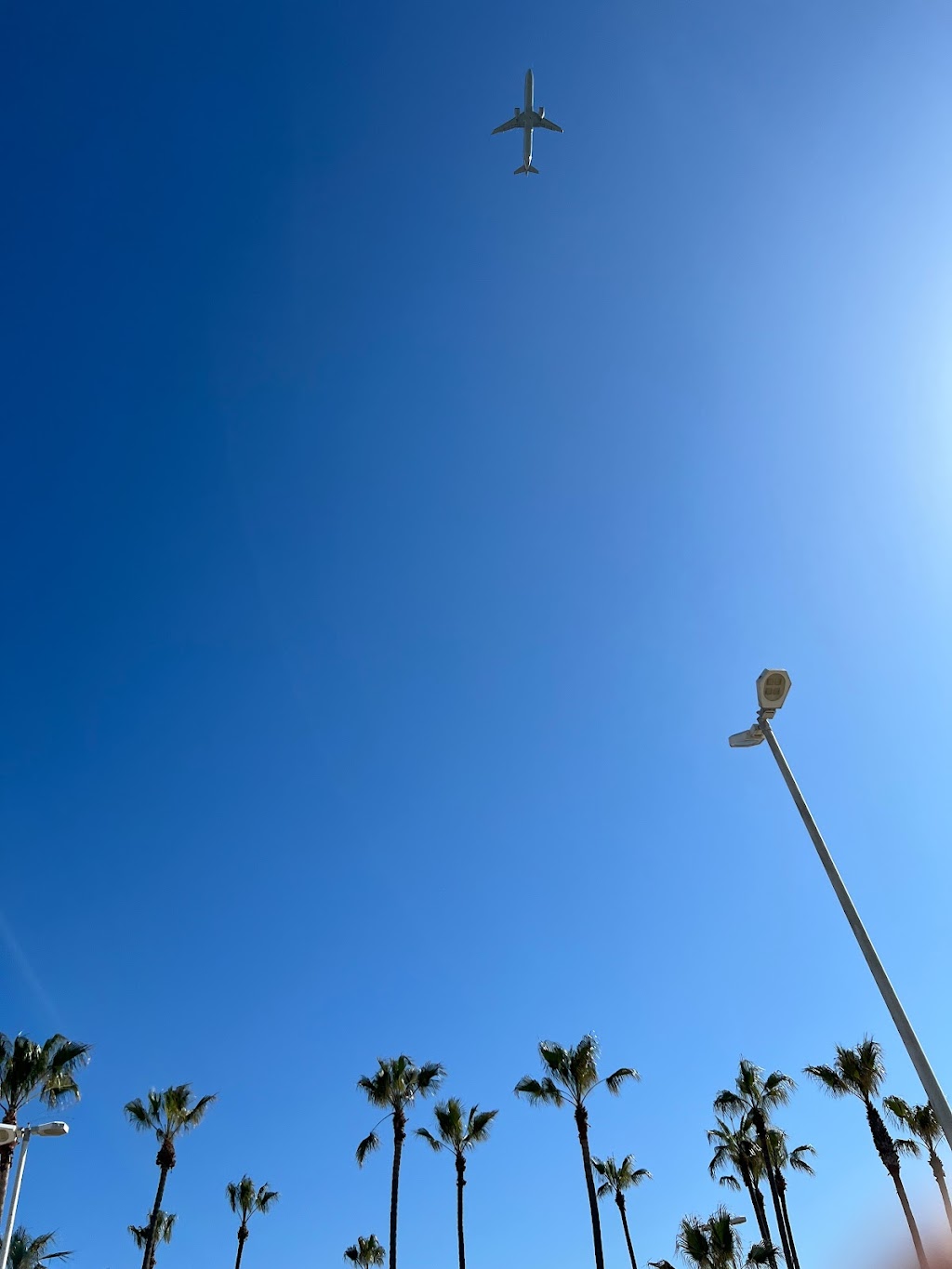 Dockweiler State Beach | 7849 S Marine Ave, Los Angeles, CA 90293, USA | Phone: (213) 482-8400