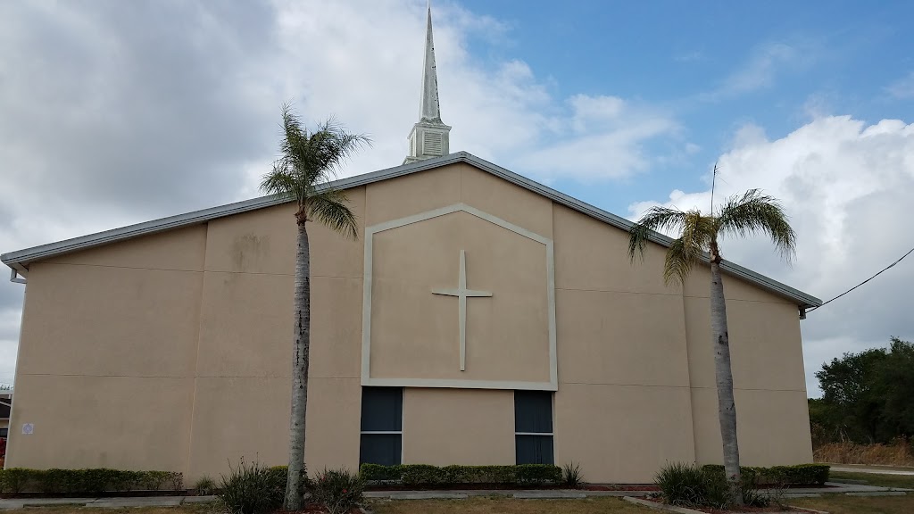 Simmons Loop Baptist Church | 6610 Simmons Loop, Riverview, FL 33578, USA | Phone: (813) 677-9310