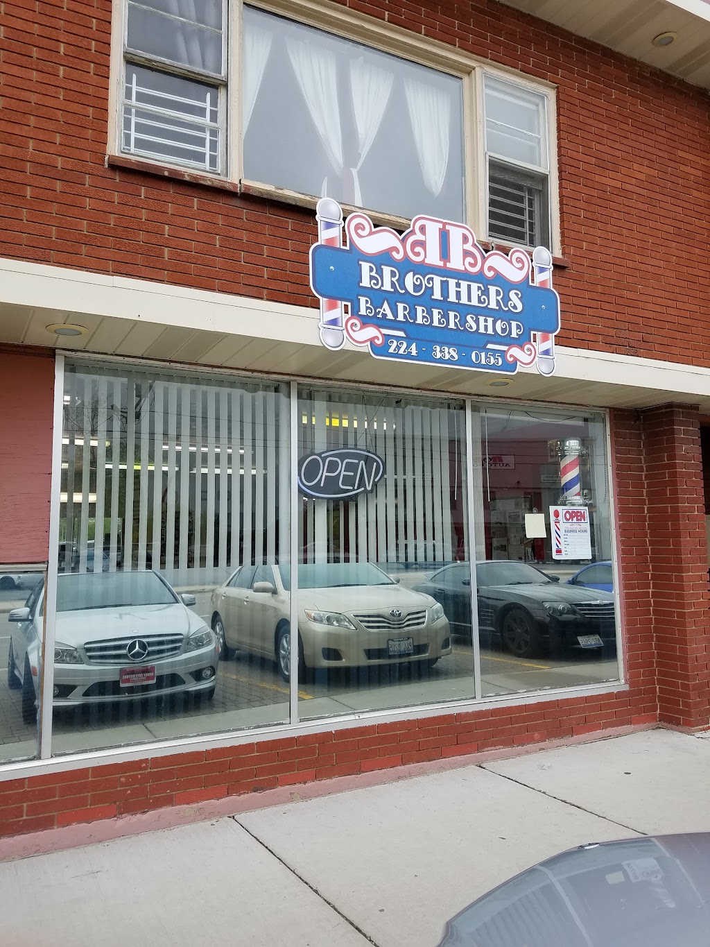 Brothers Barber Shop | 226 E Main St #1, Round Lake Park, IL 60073, USA | Phone: (224) 338-0155