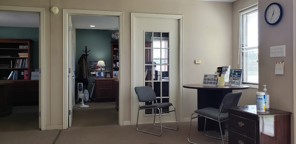 Midwest Trucks and Equipment | 6975 Brookville Salem Rd, Brookville, OH 45309, USA | Phone: (937) 833-9977