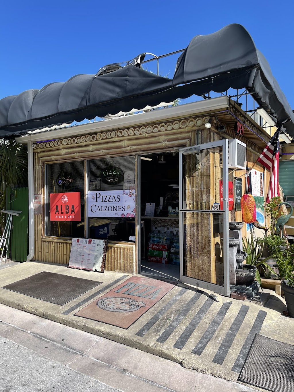Alba Pizza & Cafe | 650 Mandalay Ave, Clearwater Beach, FL 33767, USA | Phone: (727) 447-2020