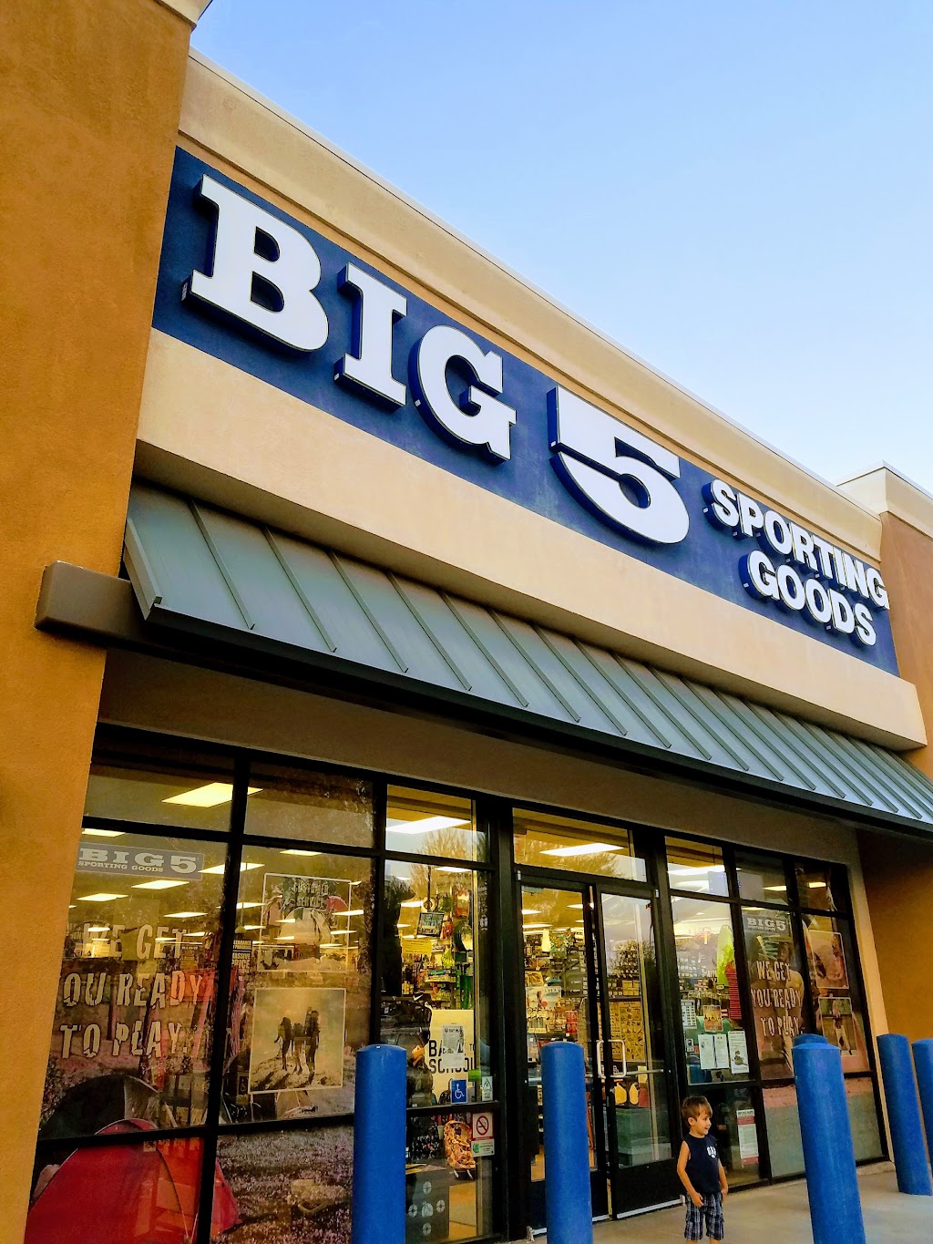 Big 5 Sporting Goods | 714 W Calle Arroyo Sur, Green Valley, AZ 85614 | Phone: (520) 399-2102