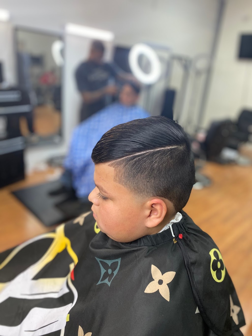 The Family Barbershop | 1425 W Southern Ave Suite 2, Tempe, AZ 85282, USA | Phone: (602) 774-0218