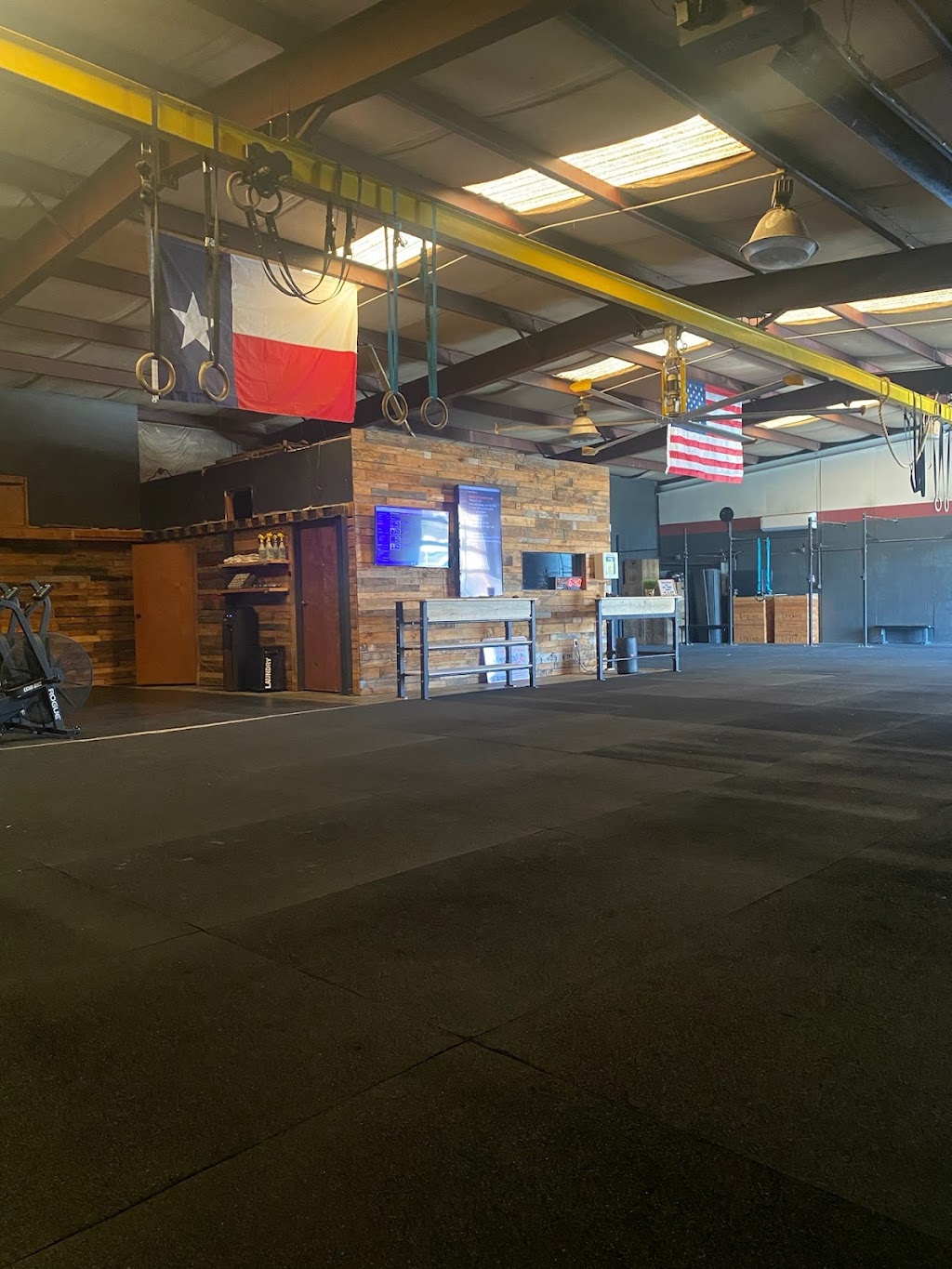 Crossfit Trophy Club | 133 Marshall Creek Rd, Roanoke, TX 76262, USA | Phone: (469) 420-0098