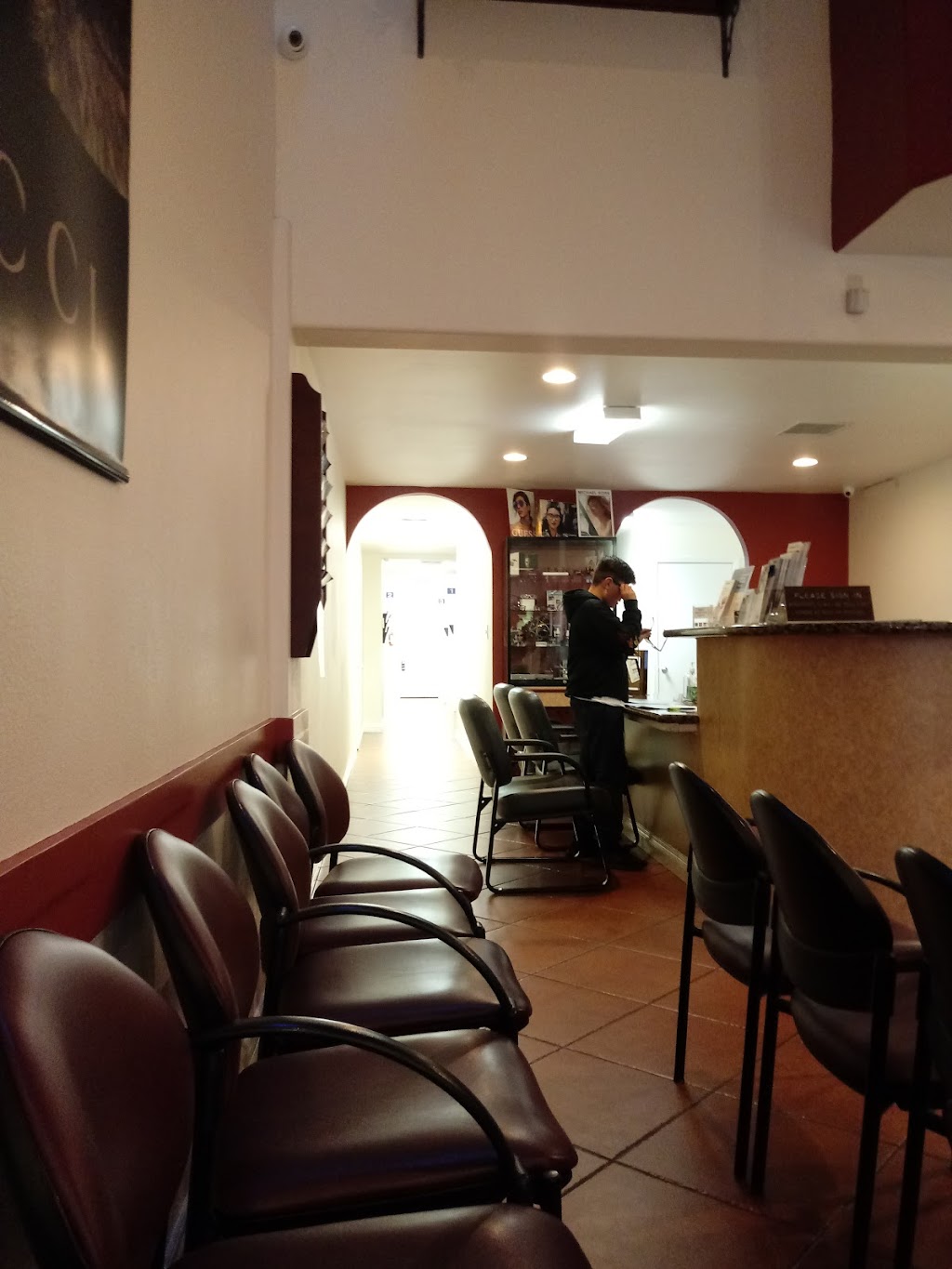 Dr. Hernandez Optometry | 6134 Pacific Blvd, Huntington Park, CA 90255, USA | Phone: (323) 589-3381