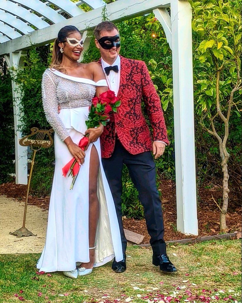 Door To Door Valet Cleaners & Tailors 1013 N Swarthmore Ave, Pacific