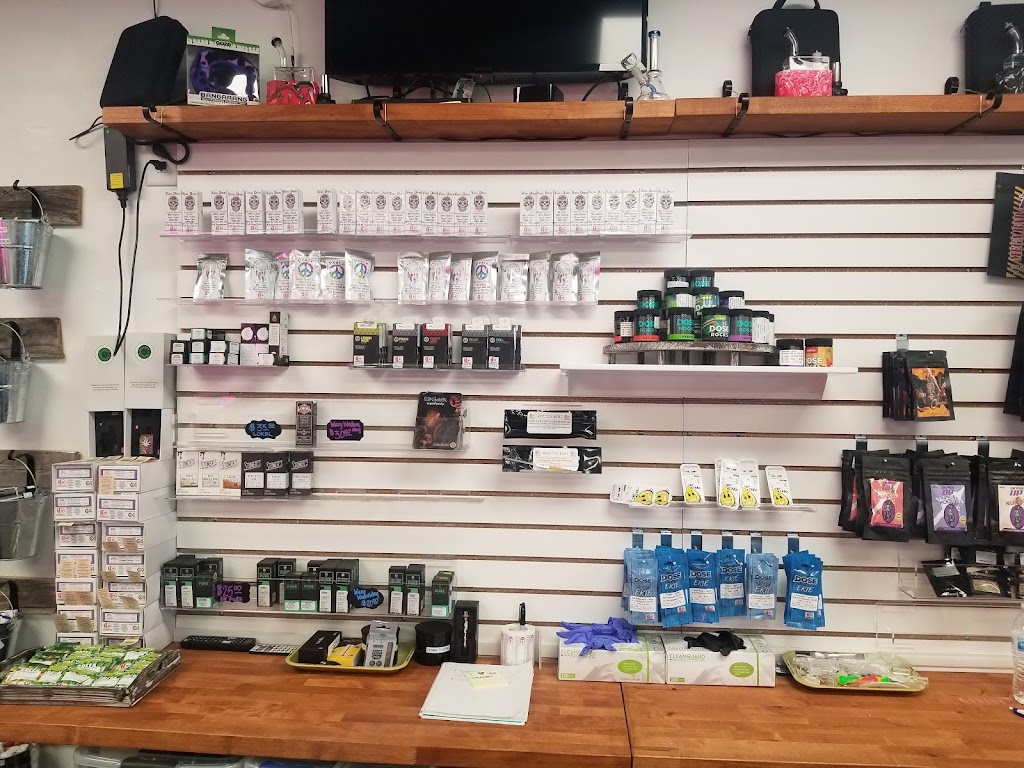 Green Leaf Dispensary | 21001 SE 29th St Bay 4, Harrah, OK 73045, USA | Phone: (405) 281-1188