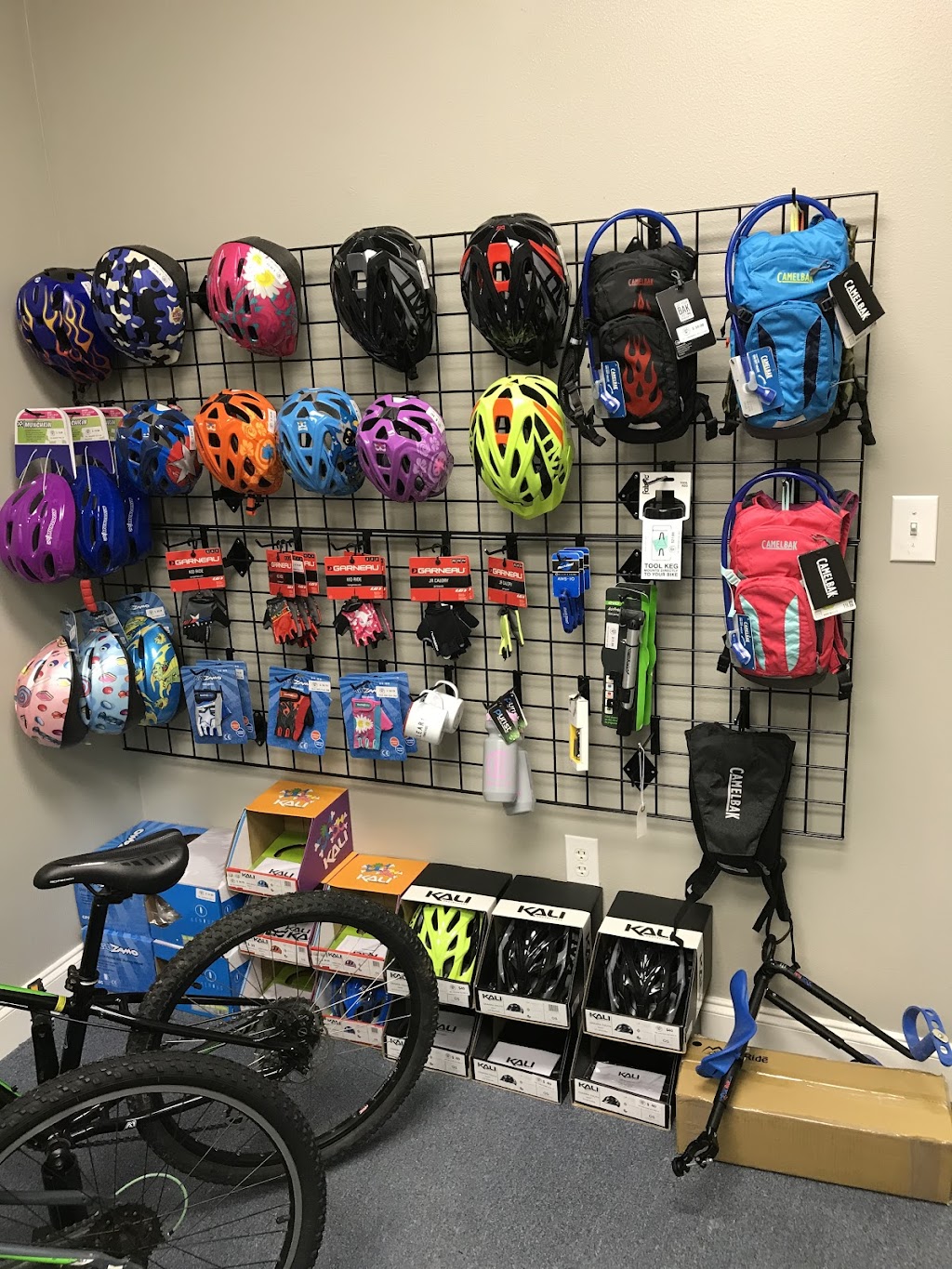 Biking Roots | 21631 Rhodes Rd Ste A101, Spring, TX 77388, USA | Phone: (832) 510-4696