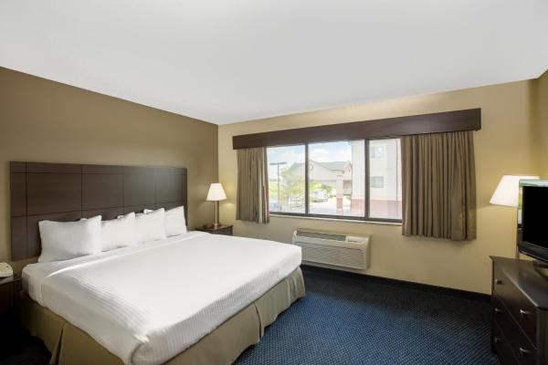 Amara Inn and Suites | 8701 Amber Hill Ct, Lincoln, NE 68526, USA | Phone: (402) 420-0027