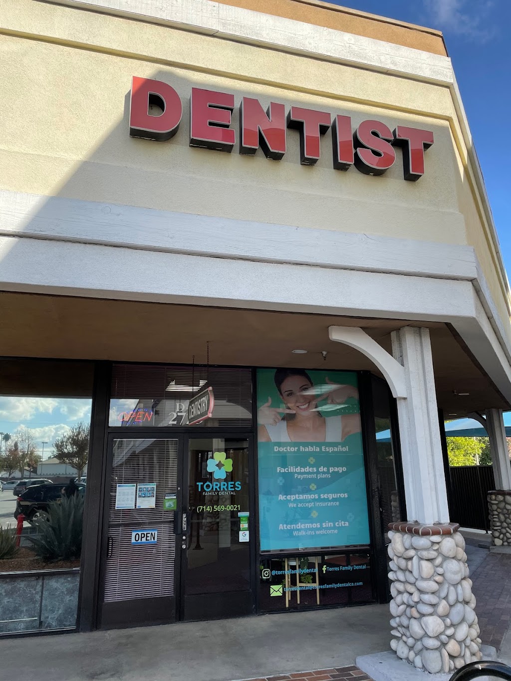 Torres Family Dental | 2723 N Bristol St # D-7, Santa Ana, CA 92706, USA | Phone: (714) 569-0021