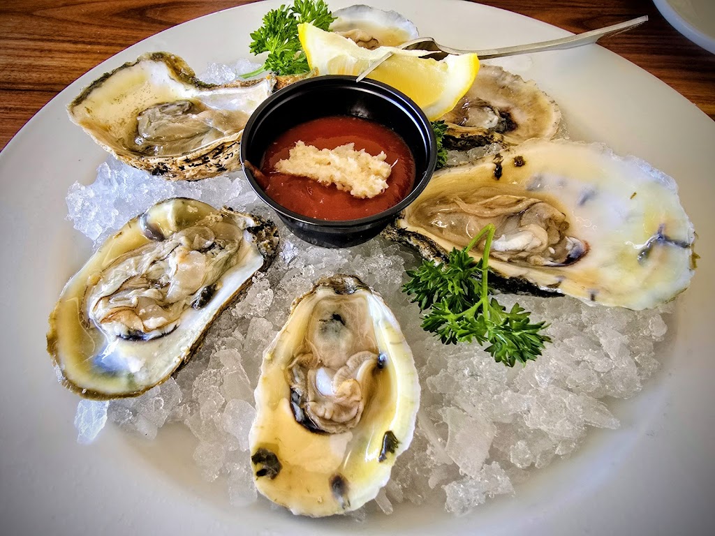 Riva Fish House | 31 Municipal Wharf, Santa Cruz, CA 95060, USA | Phone: (831) 429-1223