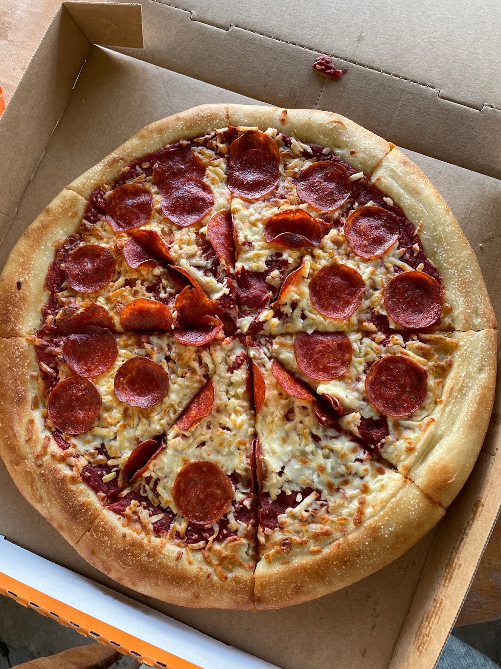 Little Caesars Pizza | 1145 E Robertson Blvd, Chowchilla, CA 93610 | Phone: (559) 665-0200