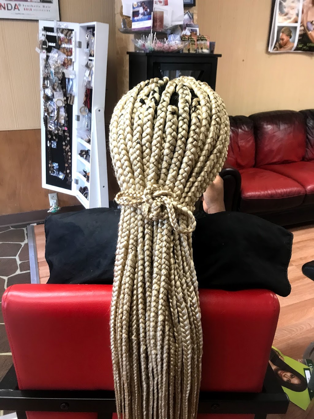 Sava Elegant African Hair Braiding | 619 Central Ave, Albany, NY 12206, USA | Phone: (518) 459-3492