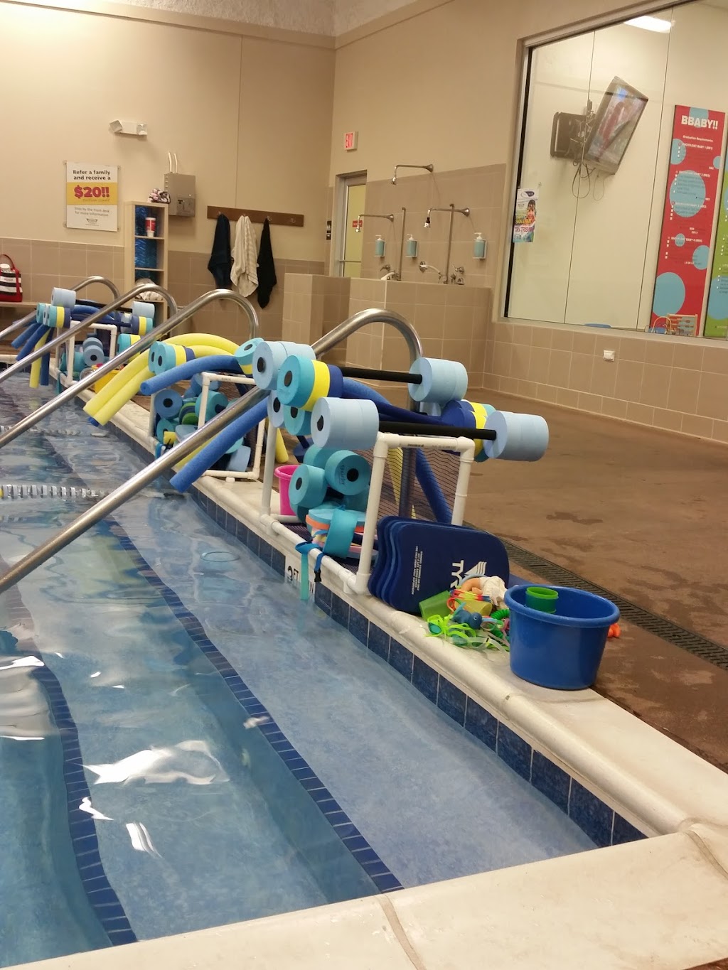 Foss Swim School - Highland Park | 1927 Skokie Valley Rd, Highland Park, IL 60035, USA | Phone: (847) 266-3677